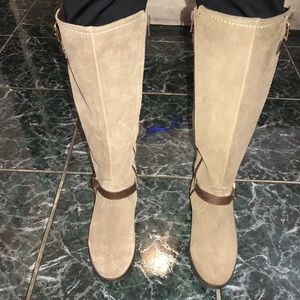 Brown/beige boots made in Mexico